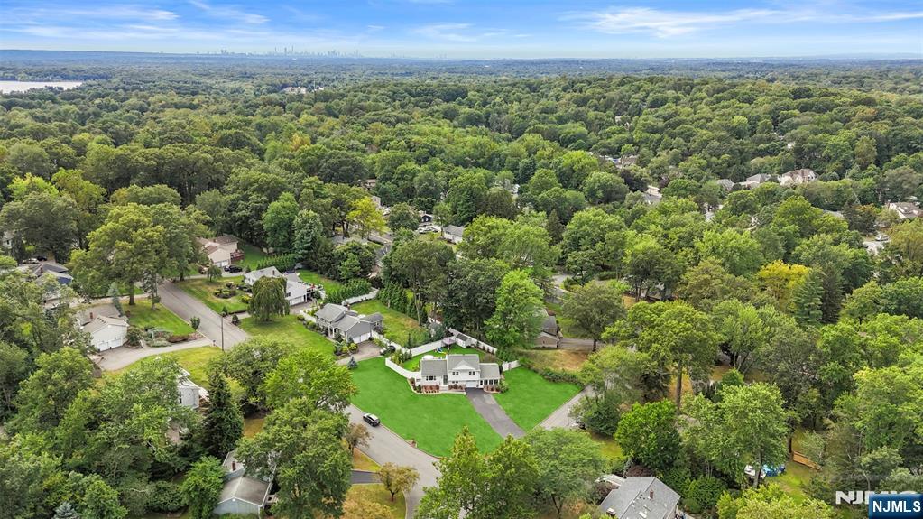 623 Long Hill Road