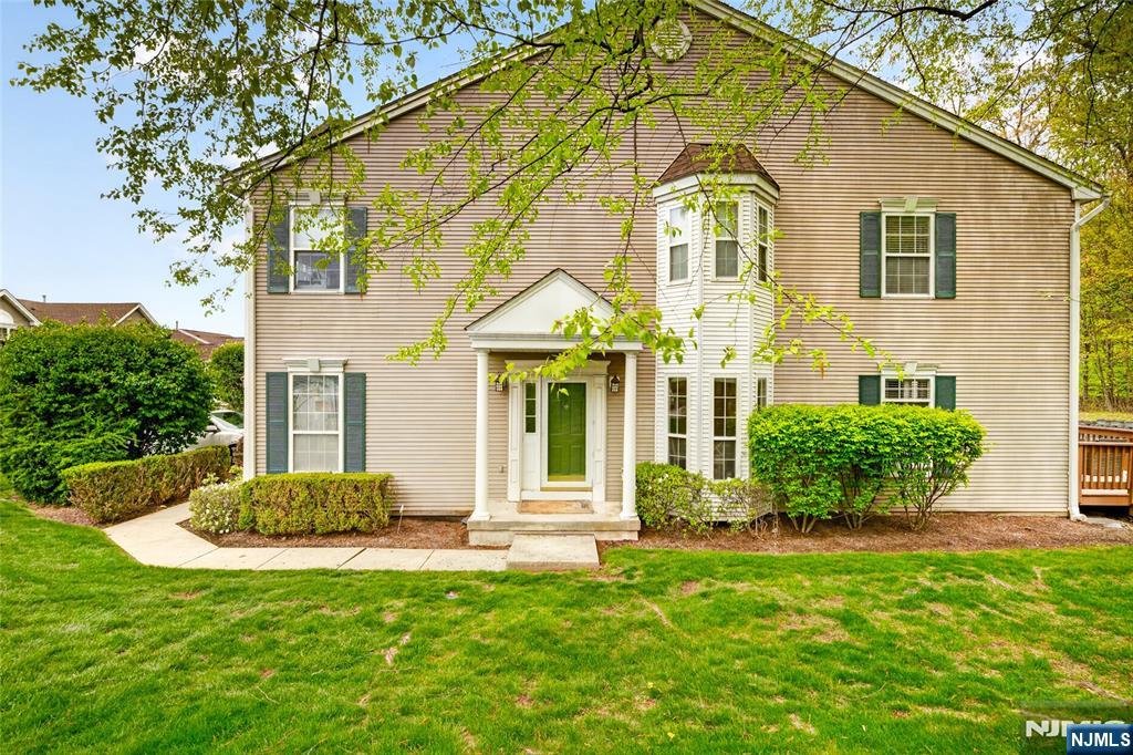 554 Adirondack Court