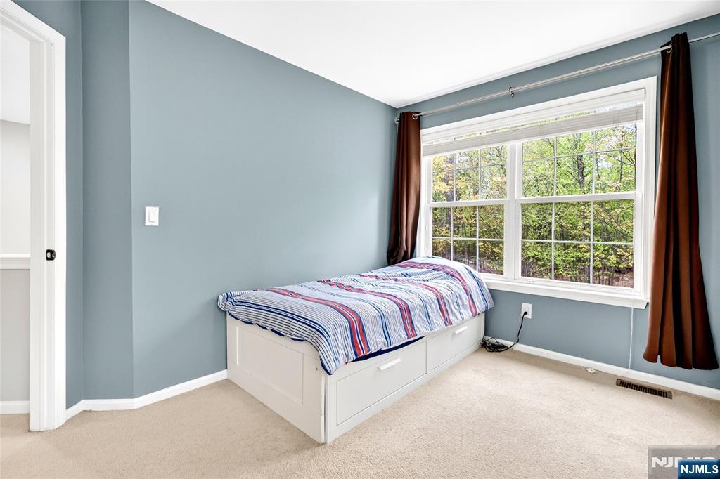 554 Adirondack Court