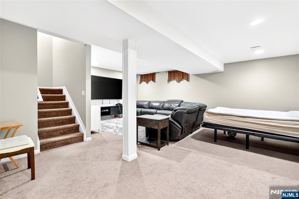 554 Adirondack Court