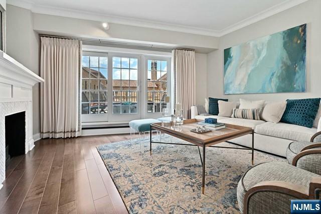 48 S Park Street 215