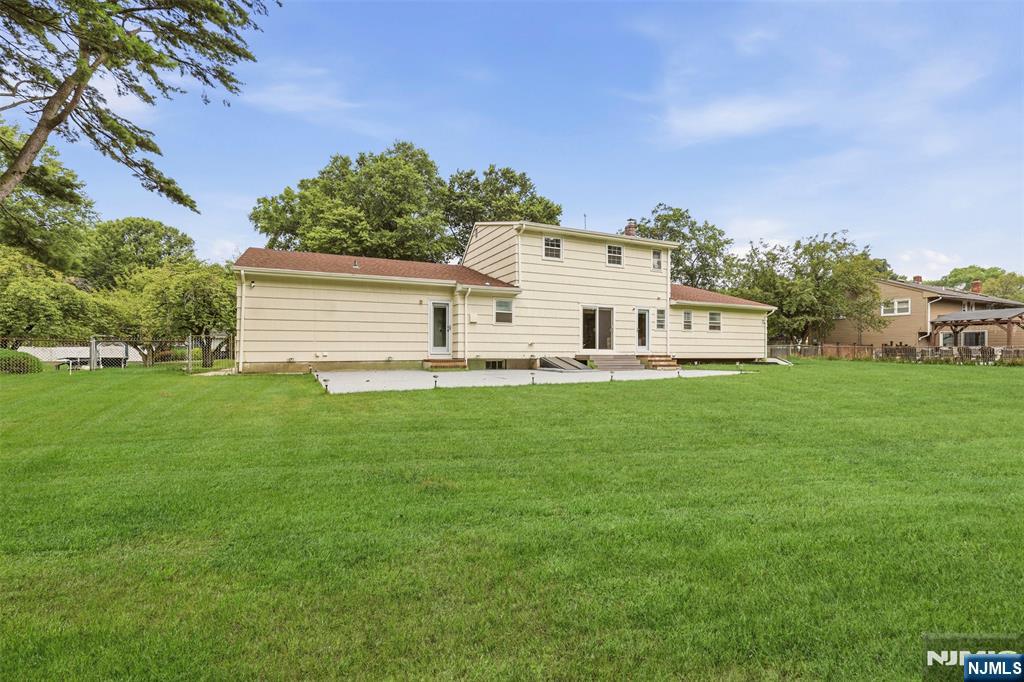 628 Lamanna Drive