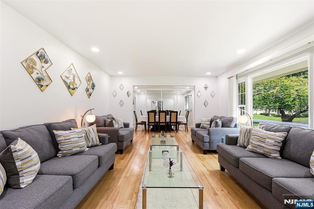 628 Lamanna Drive