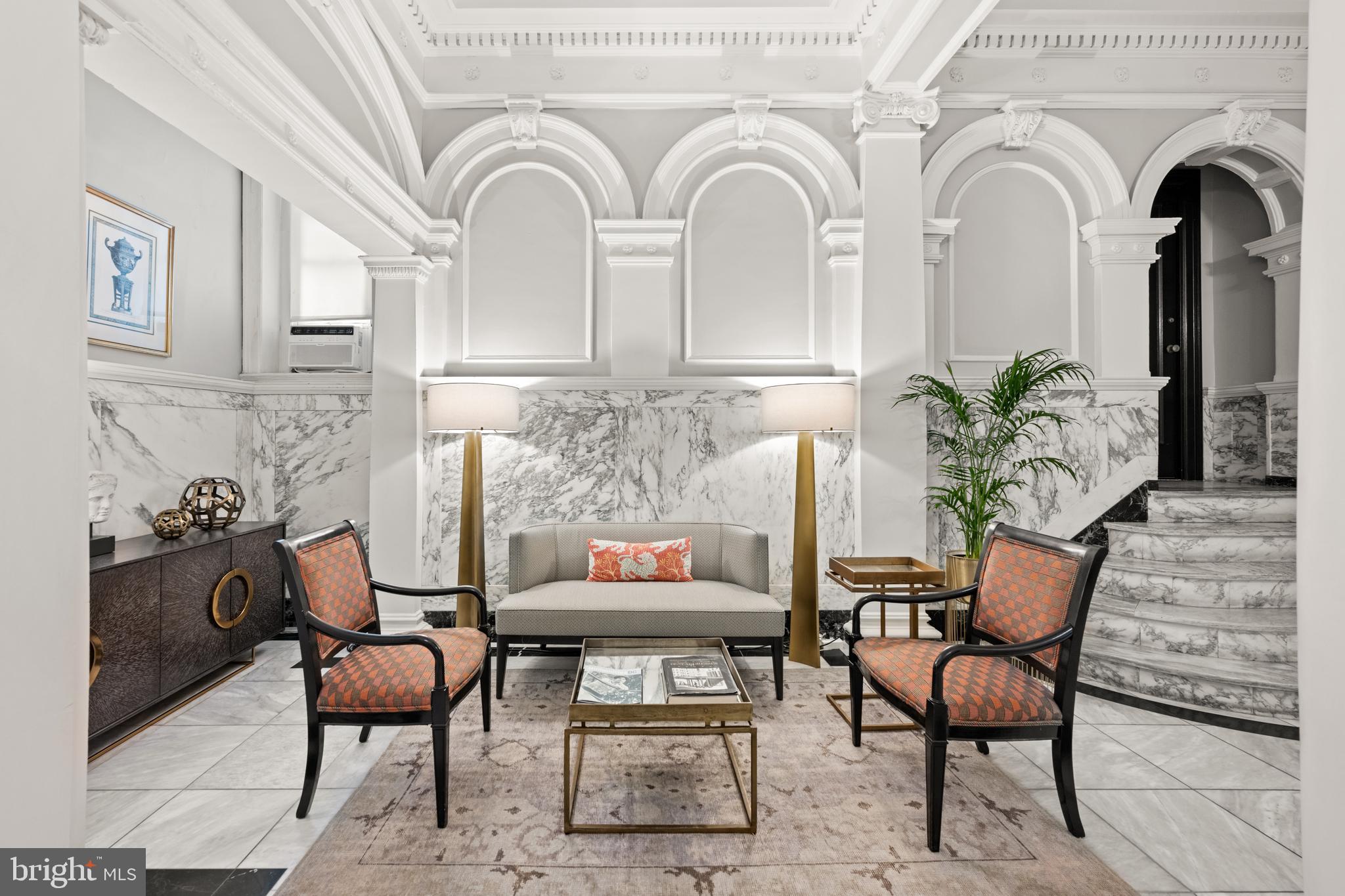 2122 California St NW #355