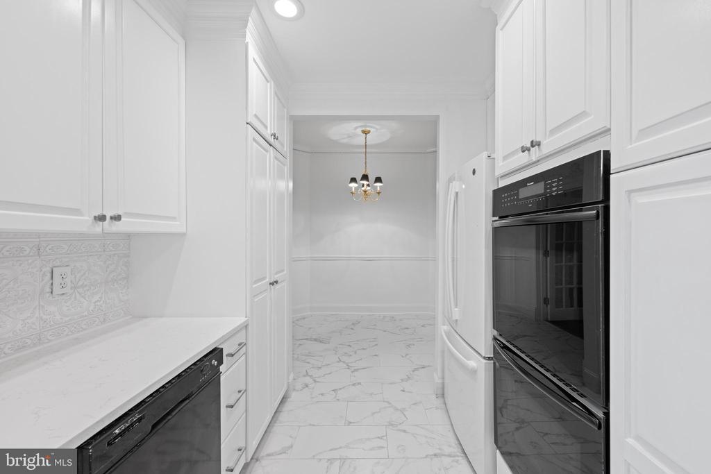 2122 California St NW #355