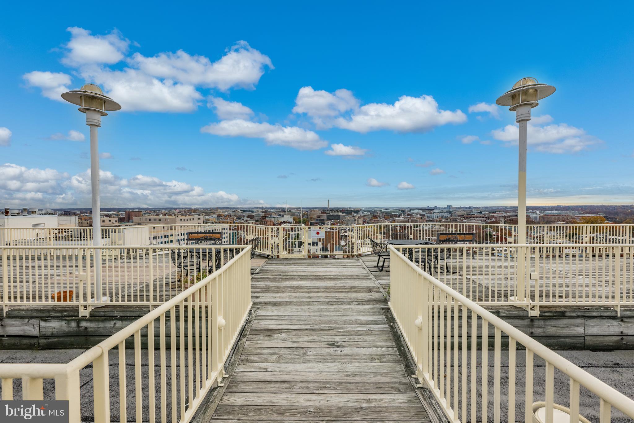 2122 California St NW #355