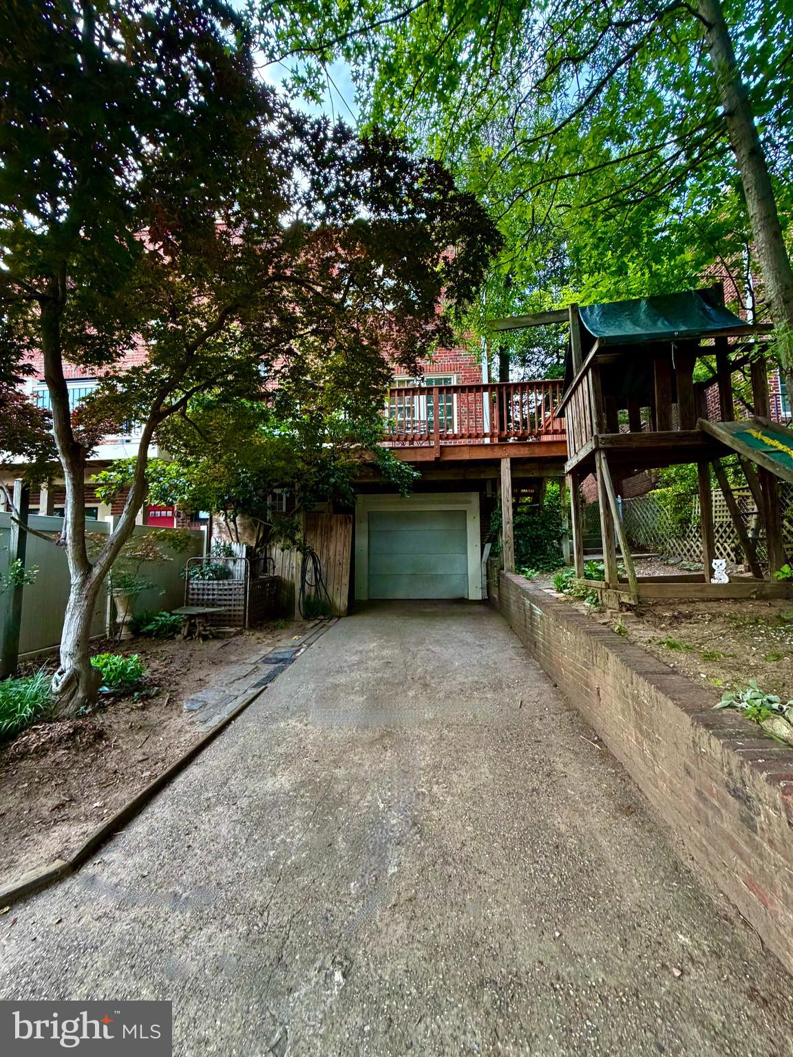 1430 WHITTIER STREET NW