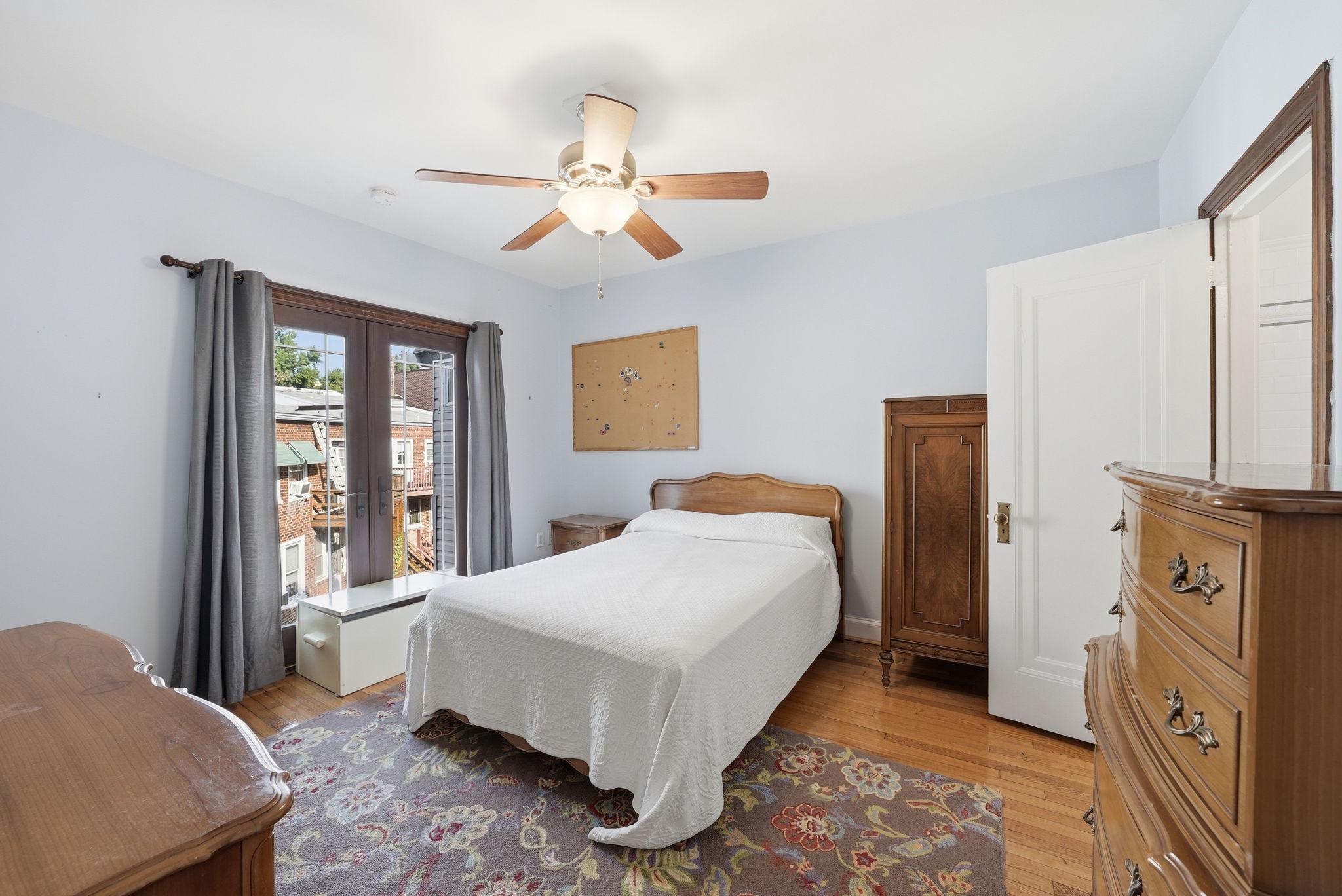 3547 16TH STREET NW