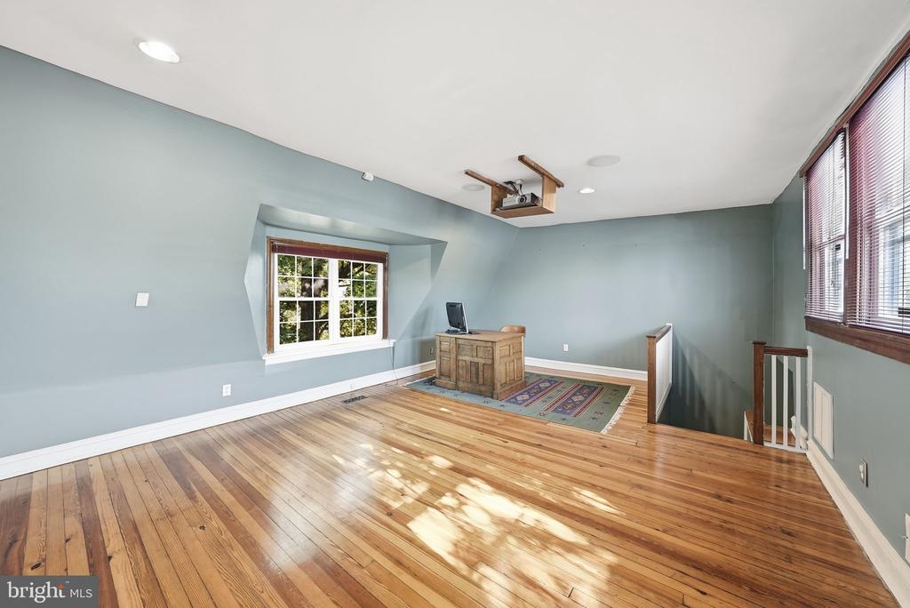 3547 16TH STREET NW