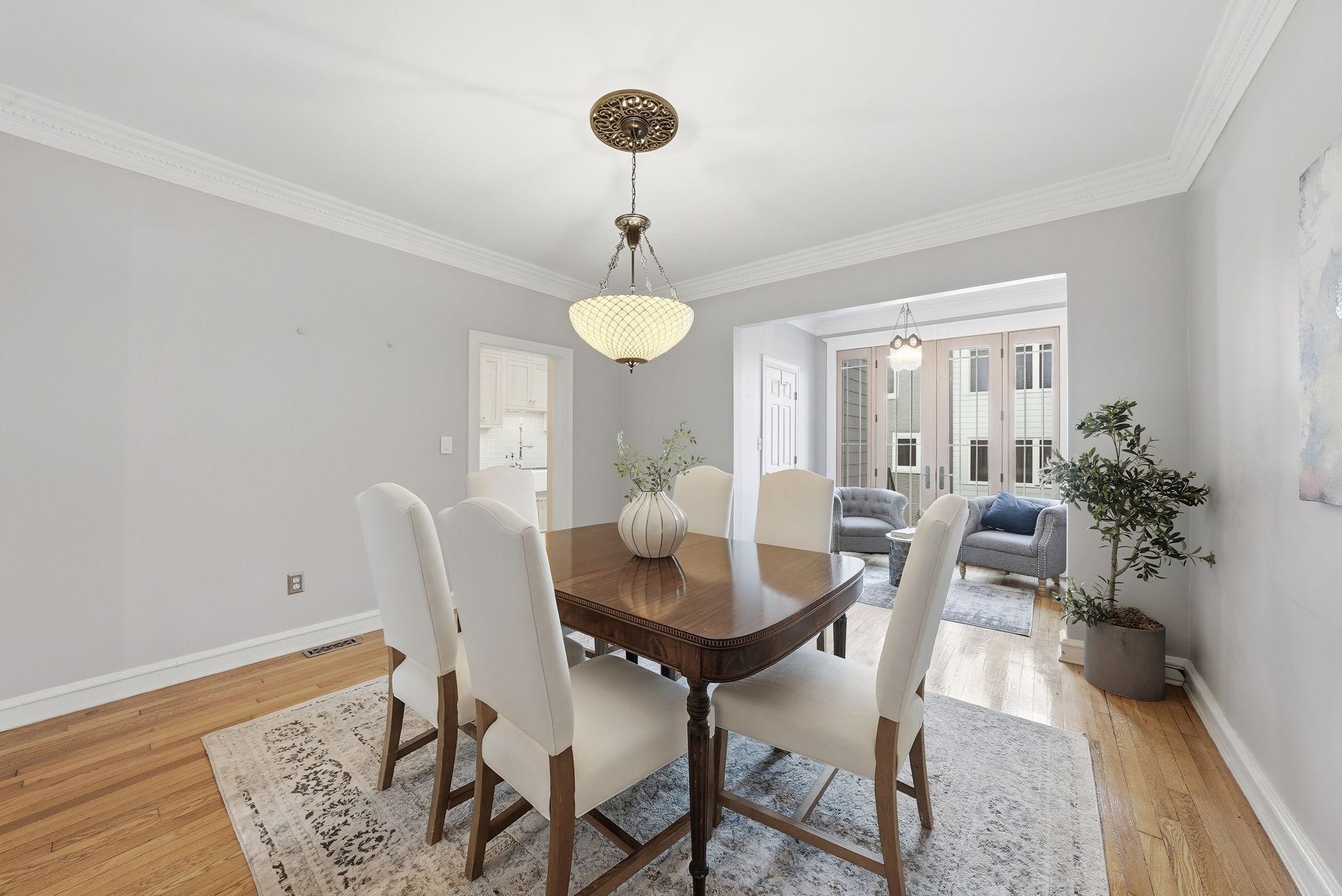 3547 16TH STREET NW
