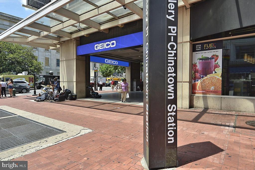 1117 10TH STREET NW Unit: 811