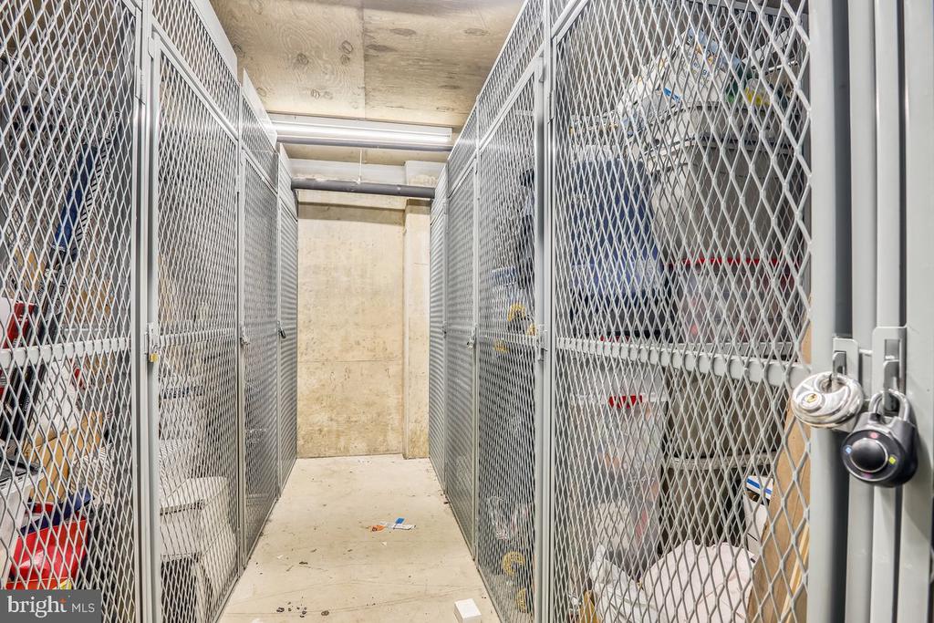 1117 10TH STREET NW Unit: 811