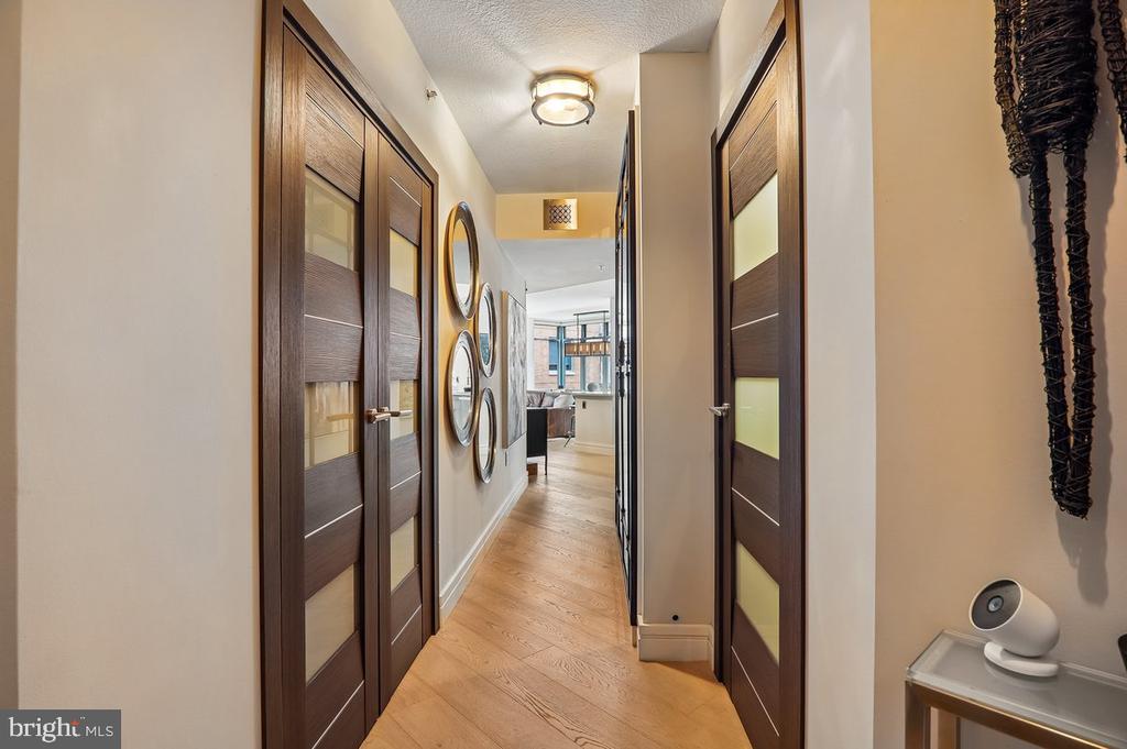 1117 10TH STREET NW Unit: 811