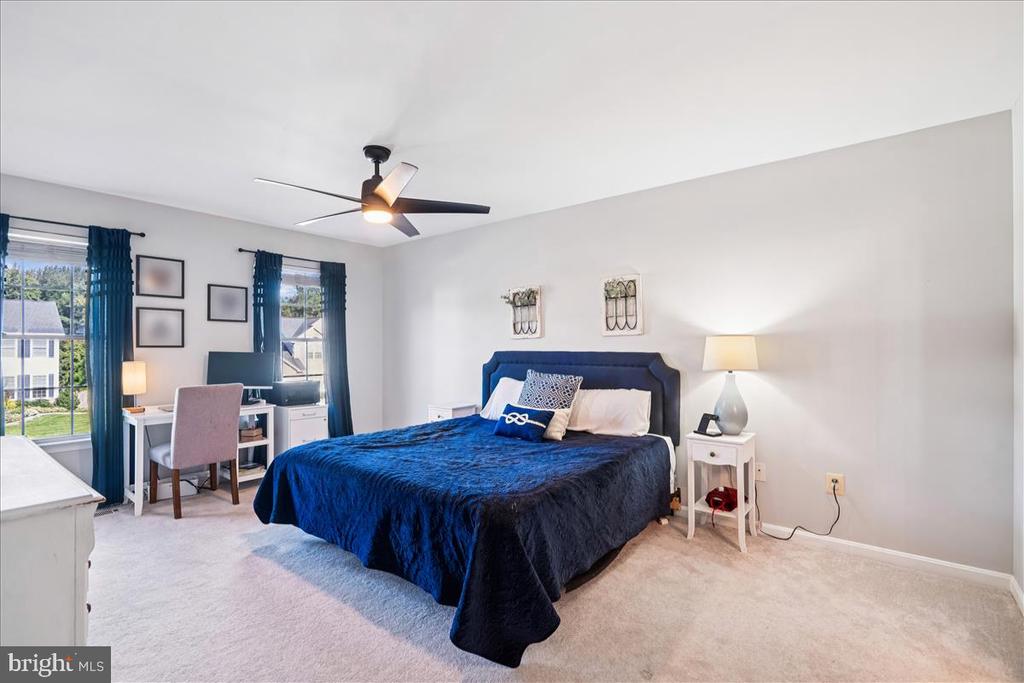 7118 HARLAN LANE