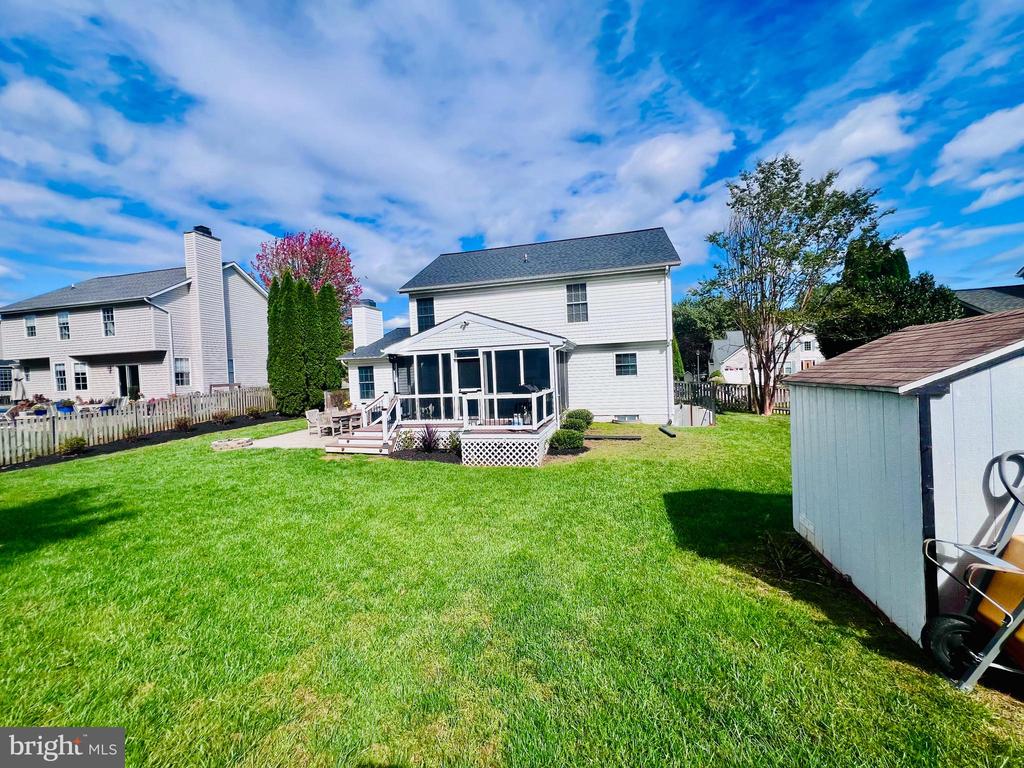7118 HARLAN LANE