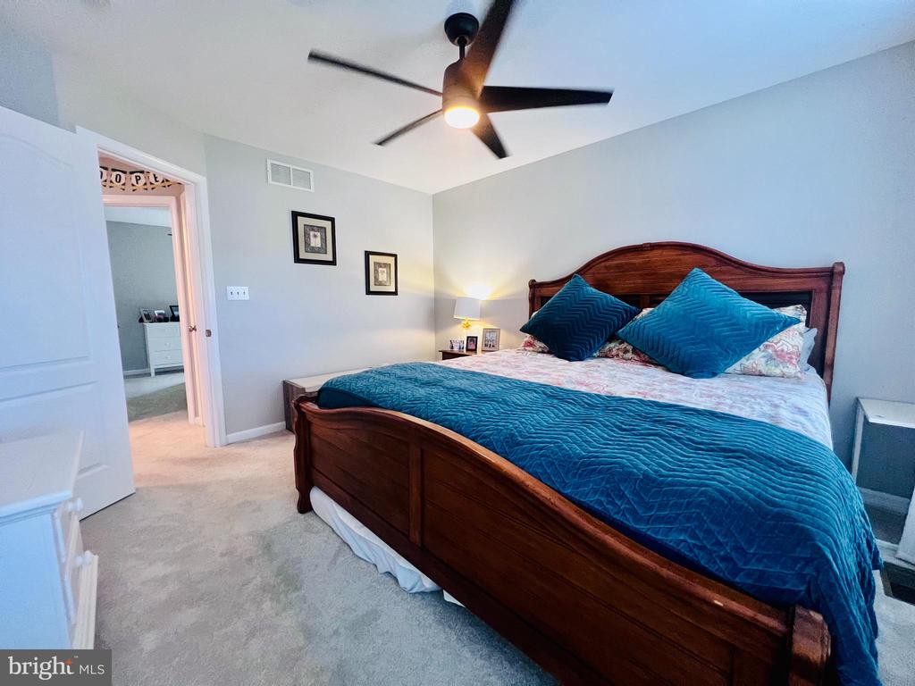 7118 HARLAN LANE