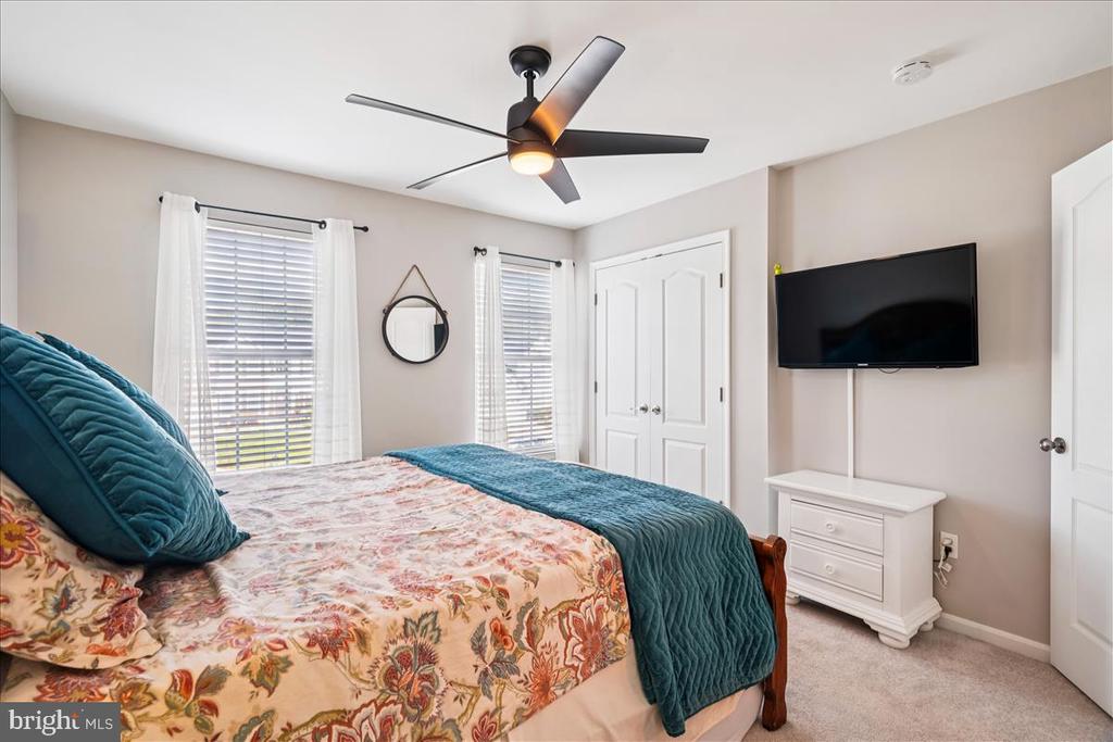 7118 HARLAN LANE