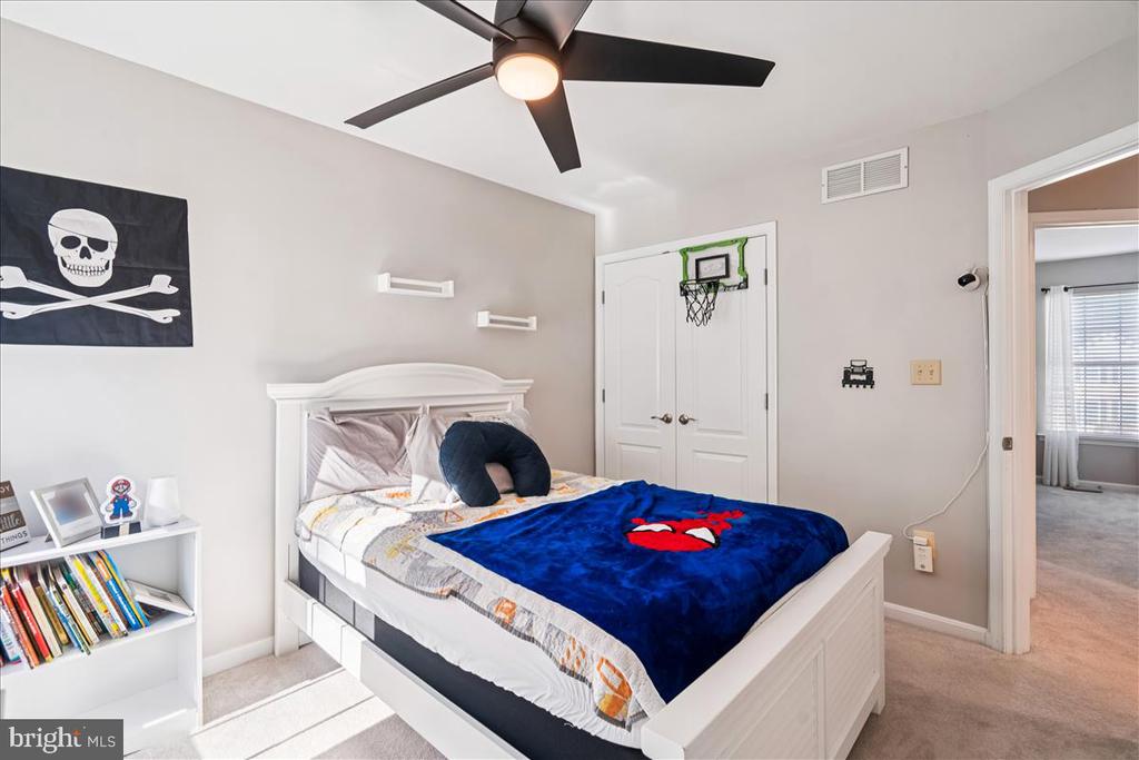 7118 HARLAN LANE