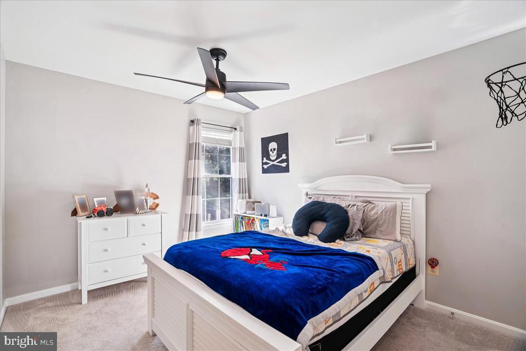 7118 HARLAN LANE