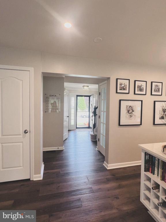 7118 HARLAN LANE