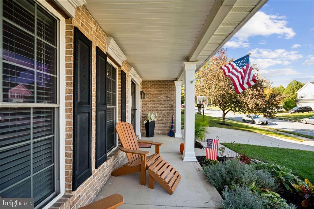 7118 HARLAN LANE
