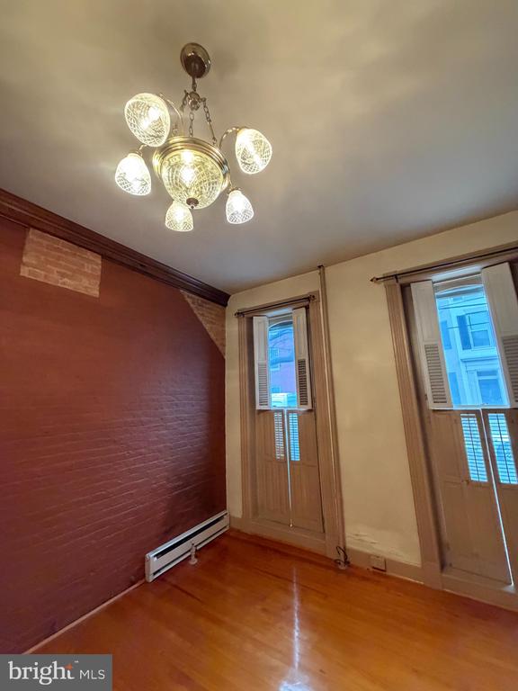 232 E 2ND STREET