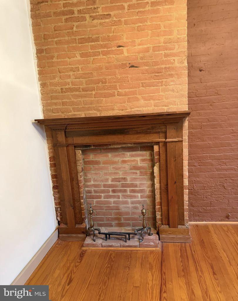232 E 2ND STREET