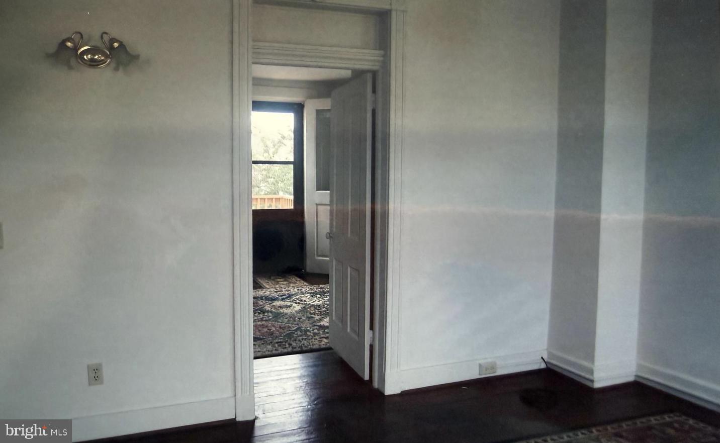 232 E 2ND STREET