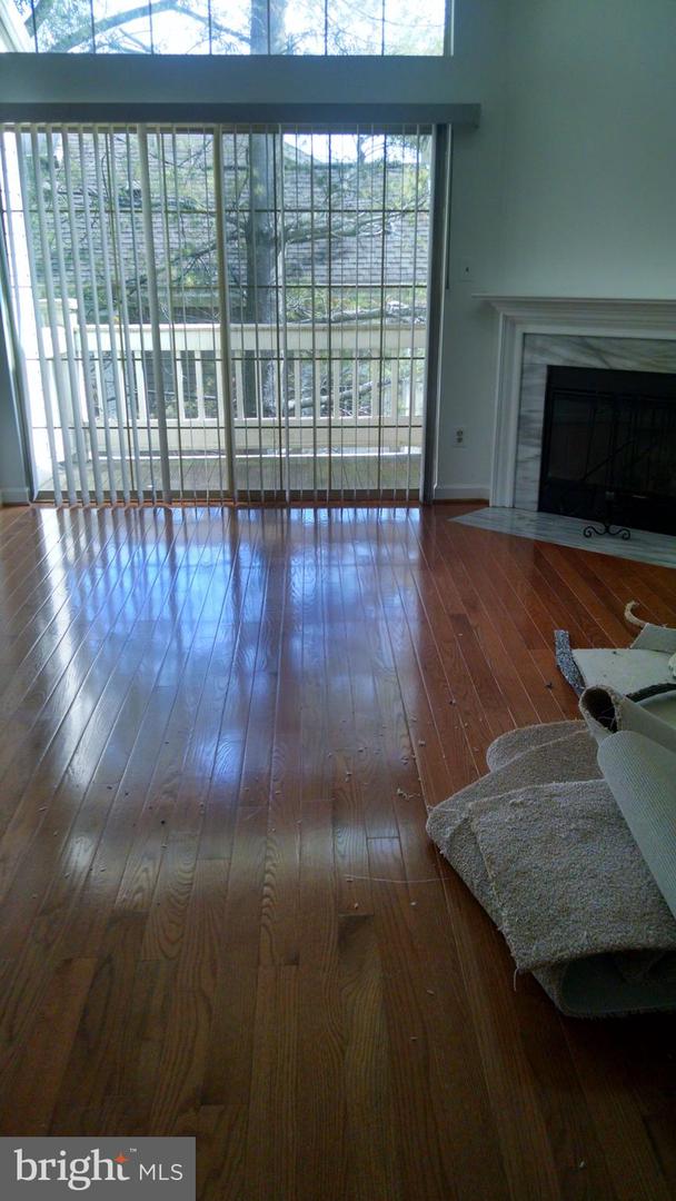 5911 Barbados Pl #202