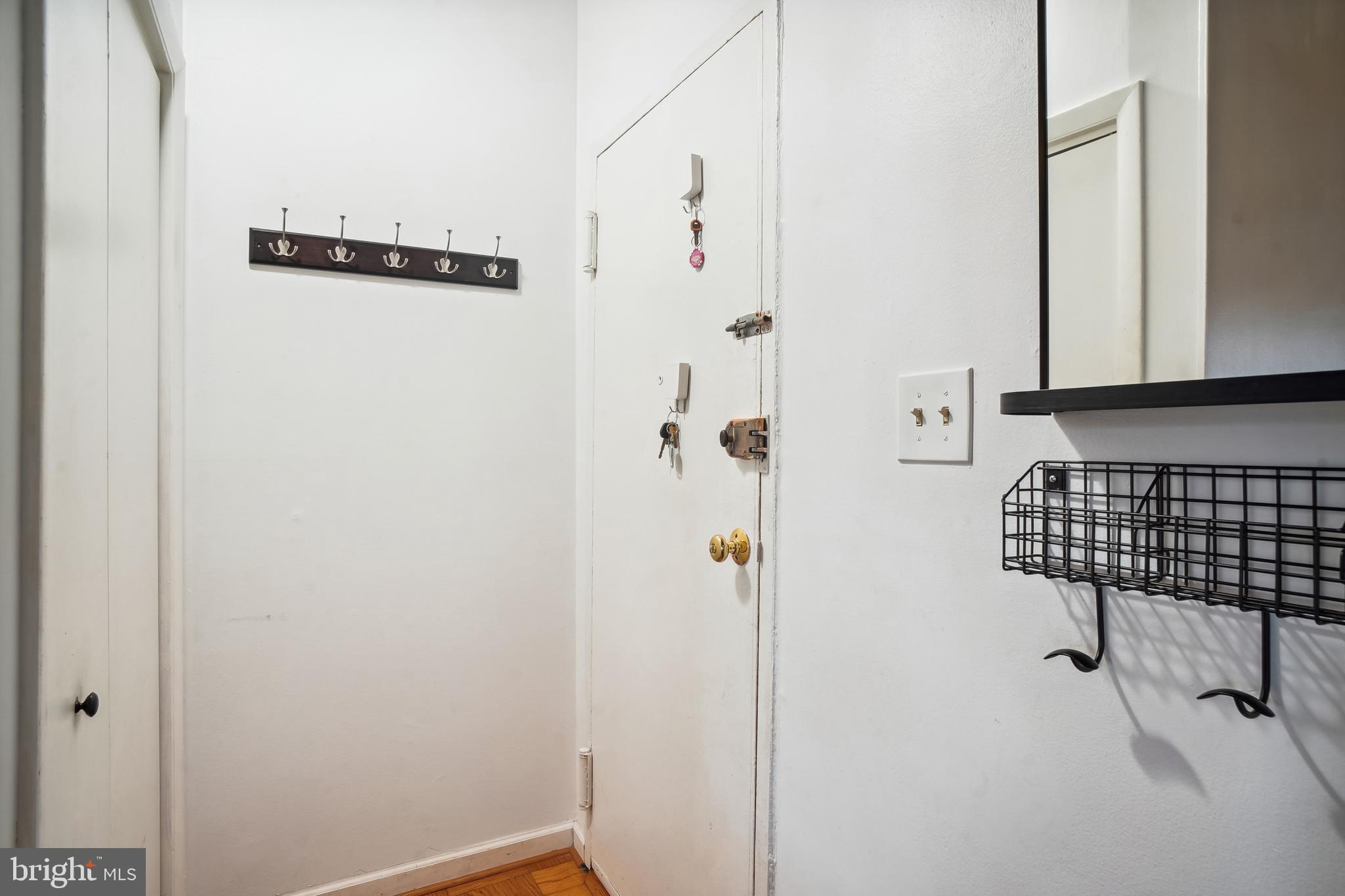 3417 University Blvd W #302