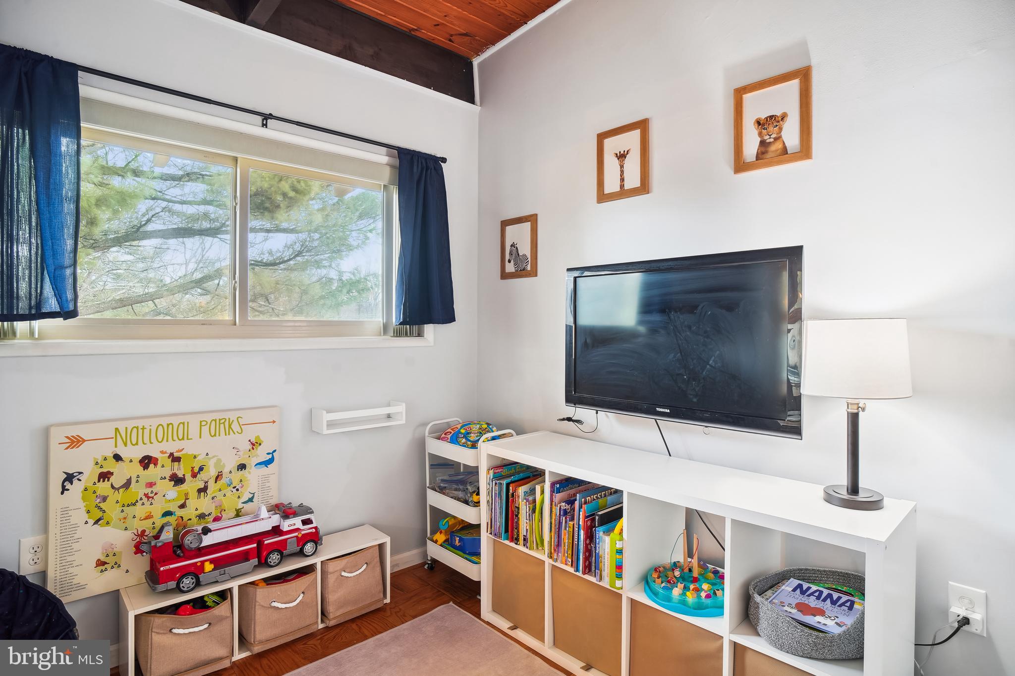 3417 University Blvd W #302