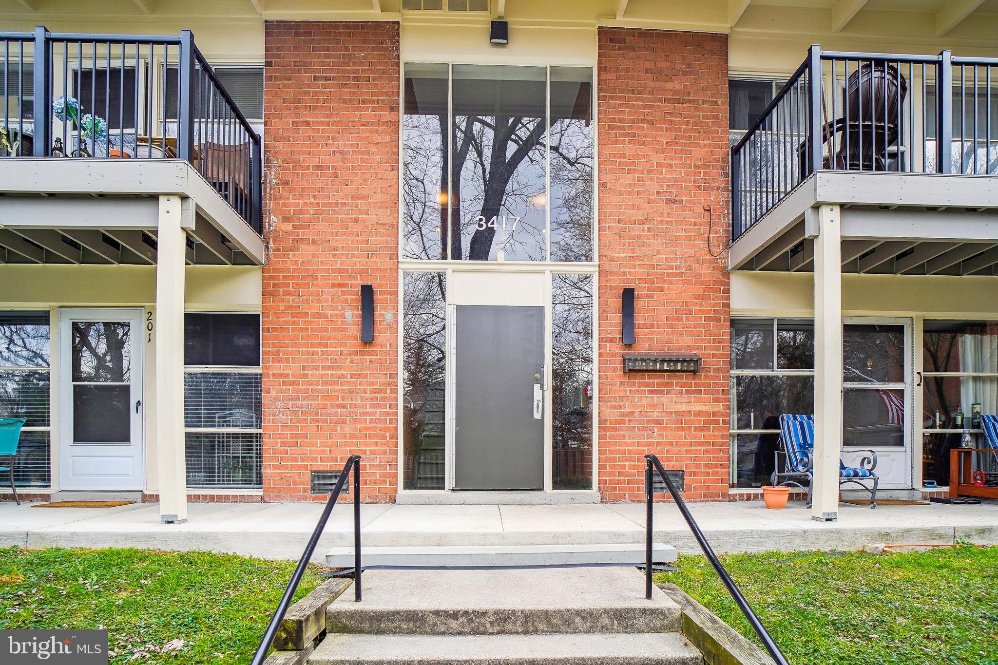 3417 University Blvd W #302