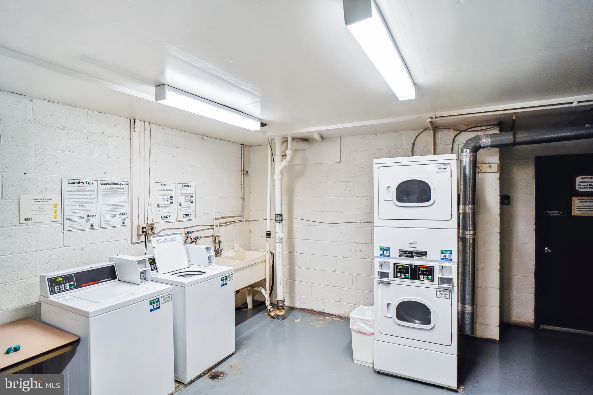 3417 University Blvd W #302