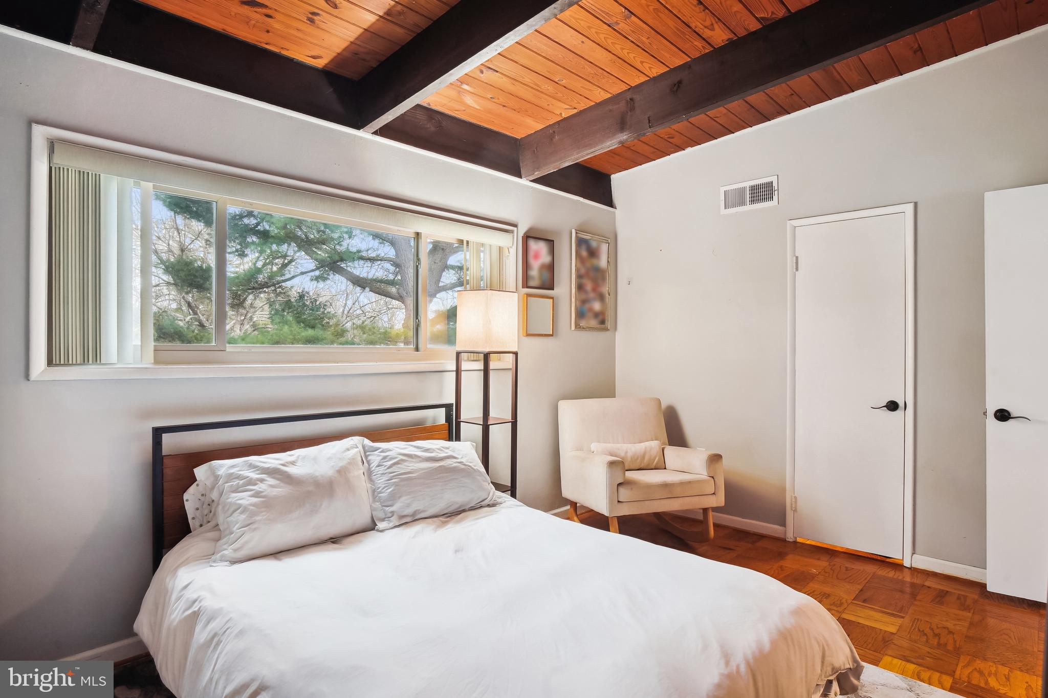 3417 University Blvd W #302