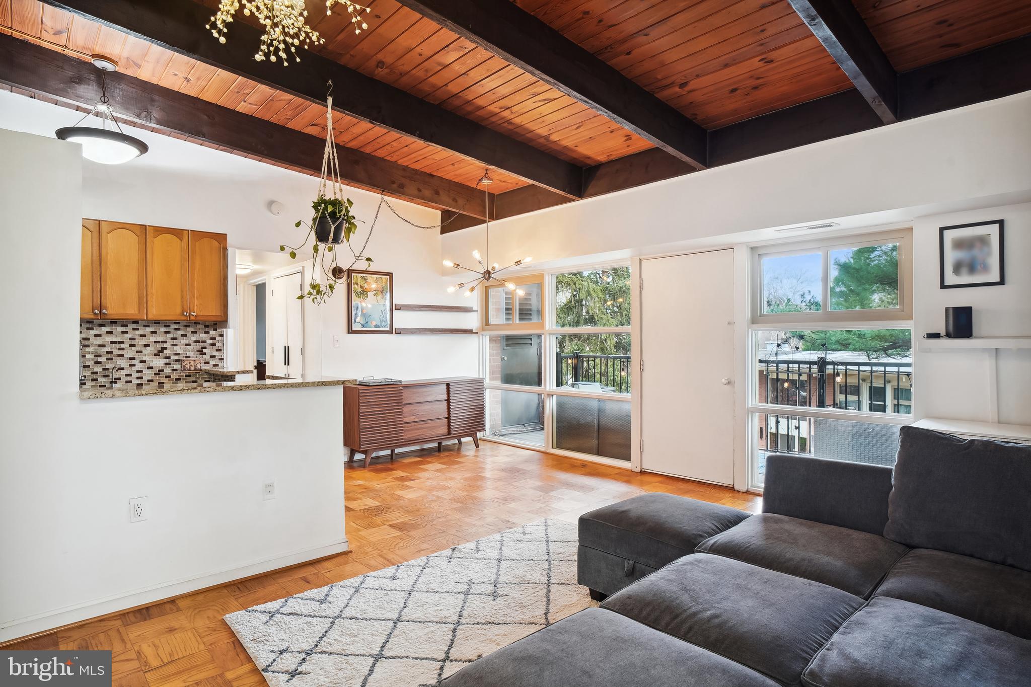 3417 University Blvd W #302