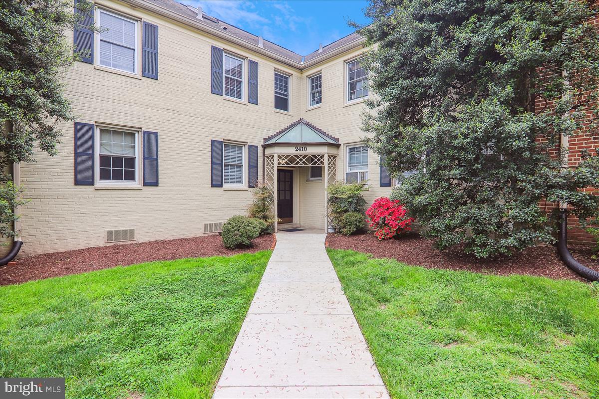 2410 Colston Dr #103
