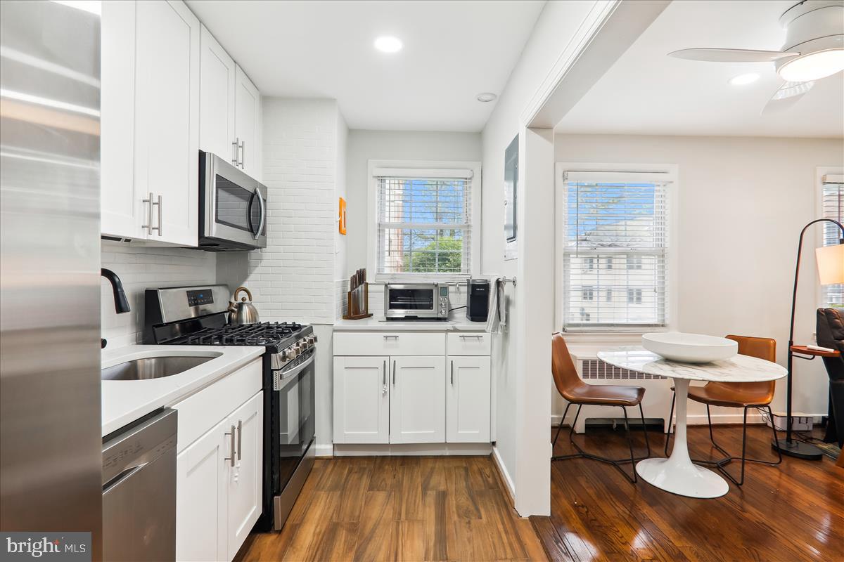 2410 Colston Dr #103