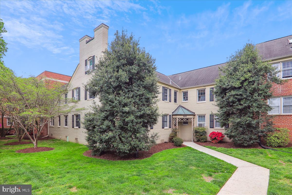 2410 Colston Dr #103