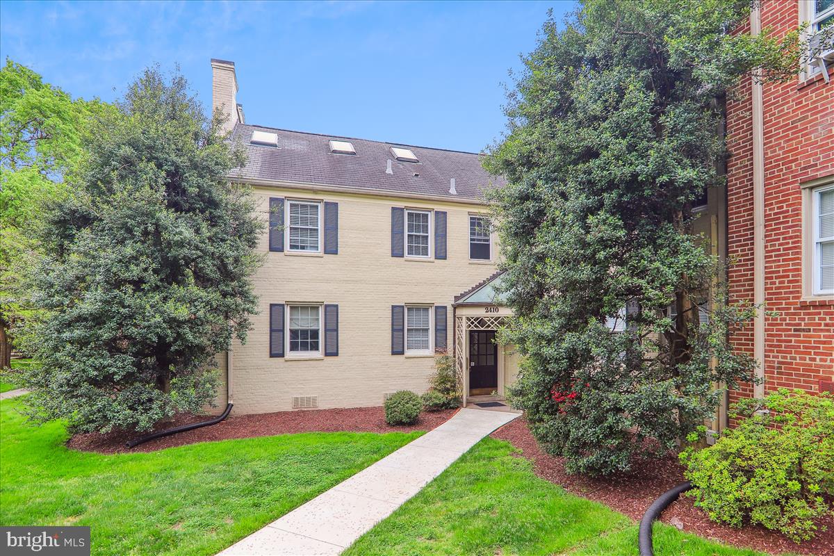 2410 Colston Dr #103