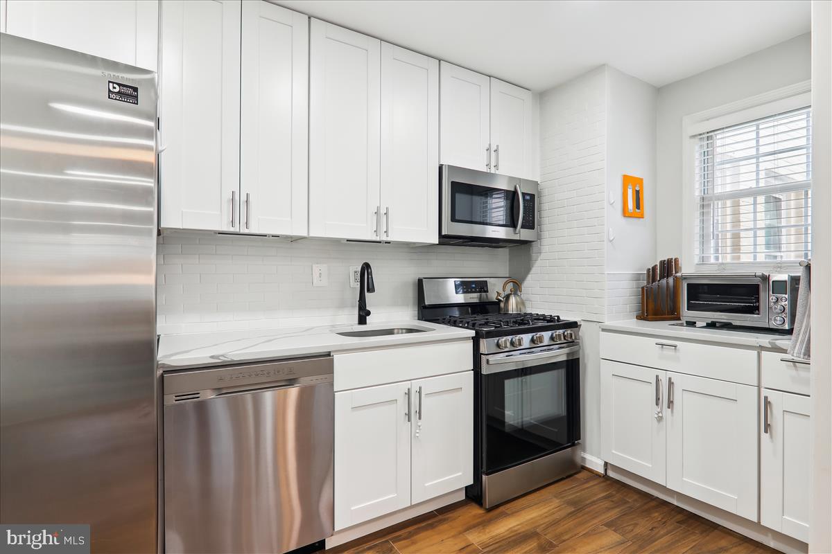 2410 Colston Dr #103