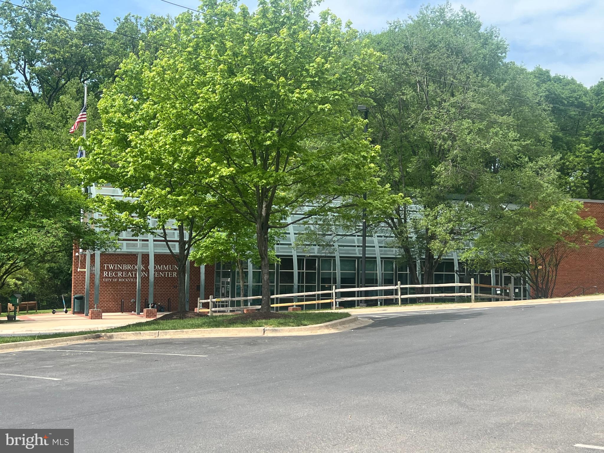 12914 Twinbrook Pkwy