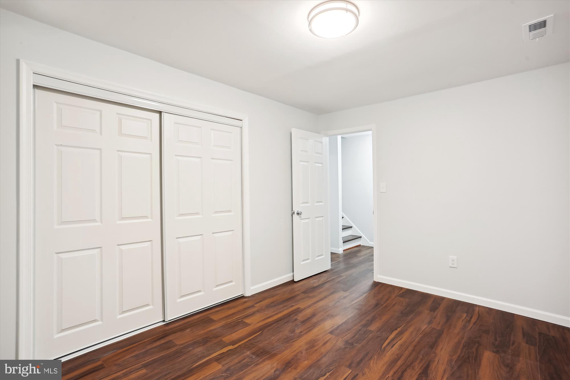 7157 Mill Run Dr #15-1