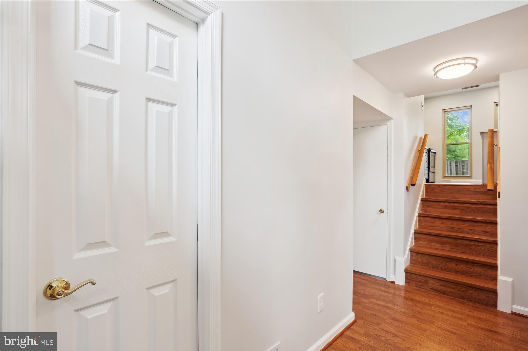 7157 Mill Run Dr #15-1