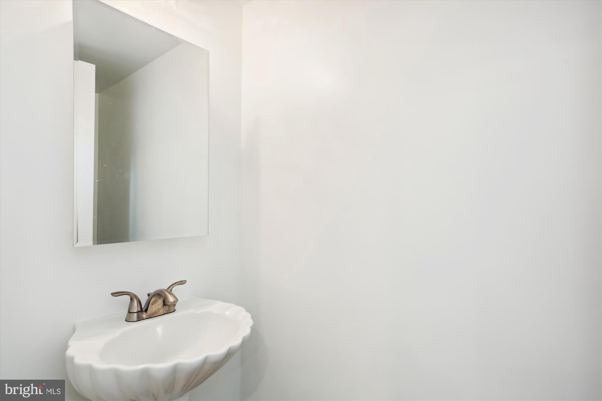 7157 Mill Run Dr #15-1