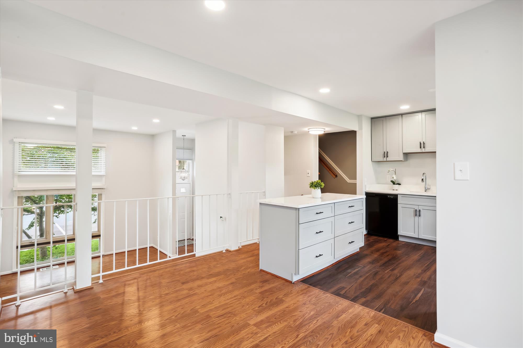 7157 Mill Run Dr #15-1