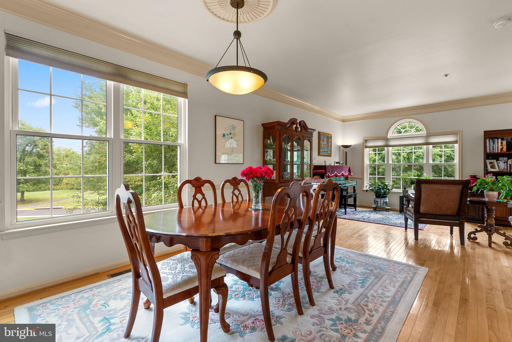 2406 Saint Albert Ter