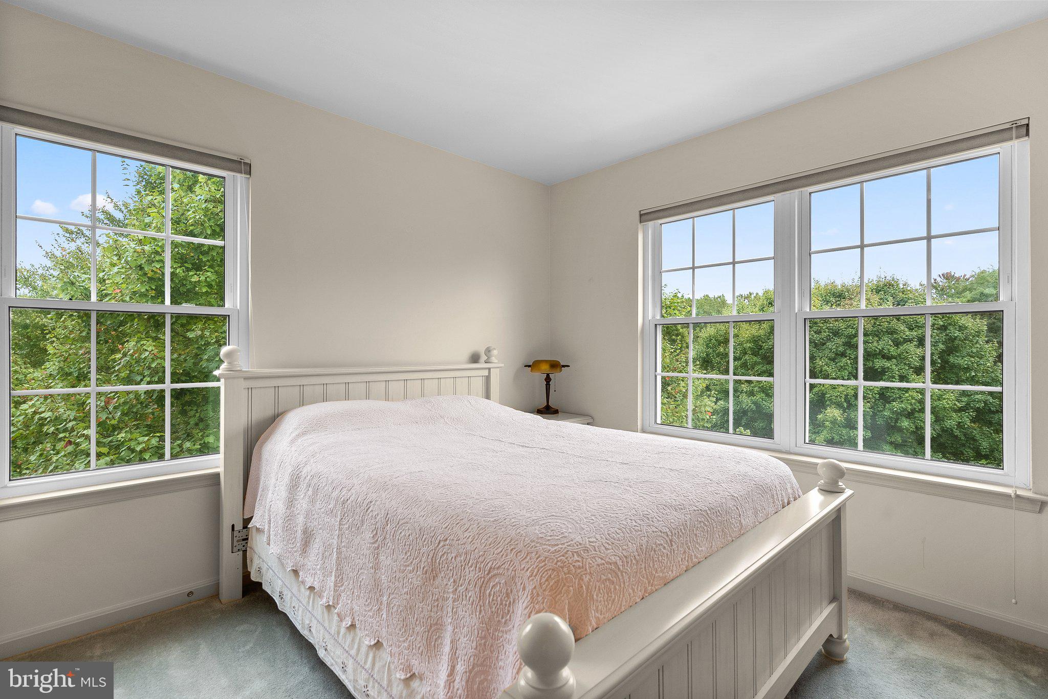 2406 Saint Albert Ter