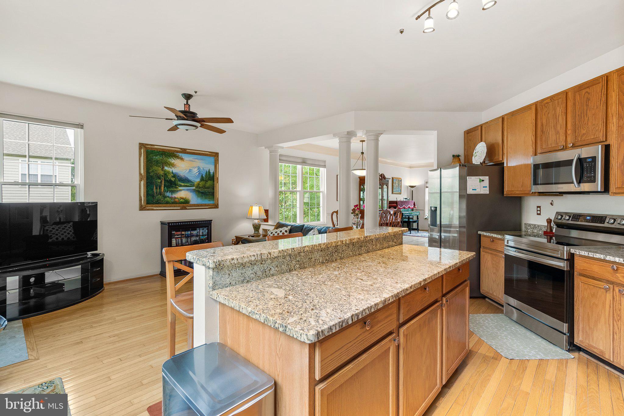 2406 Saint Albert Ter