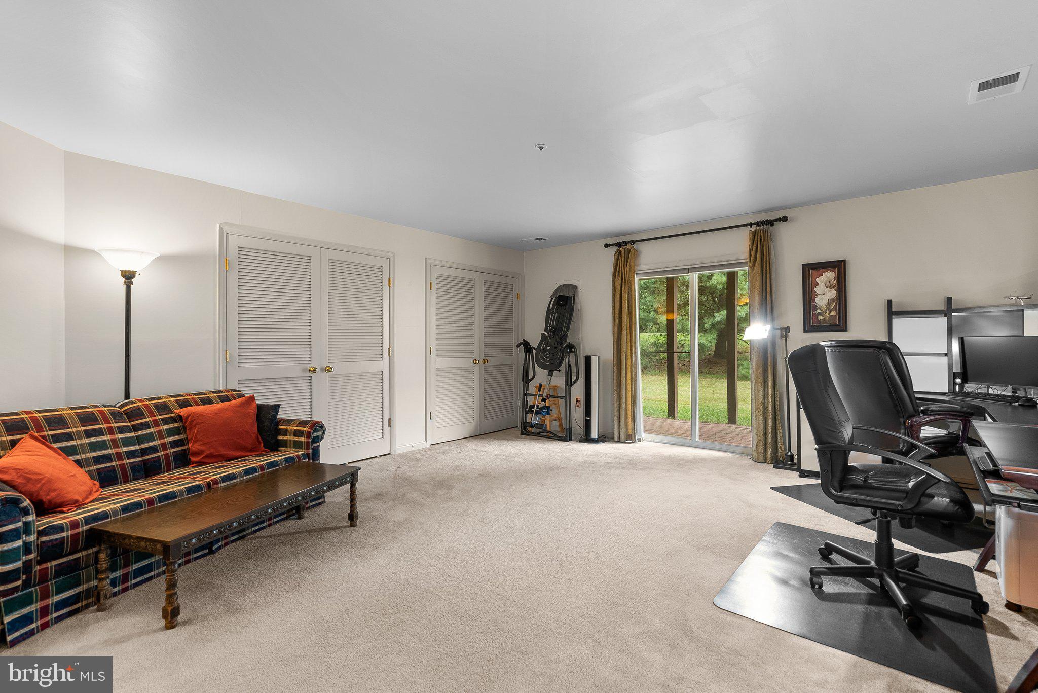 2406 Saint Albert Ter