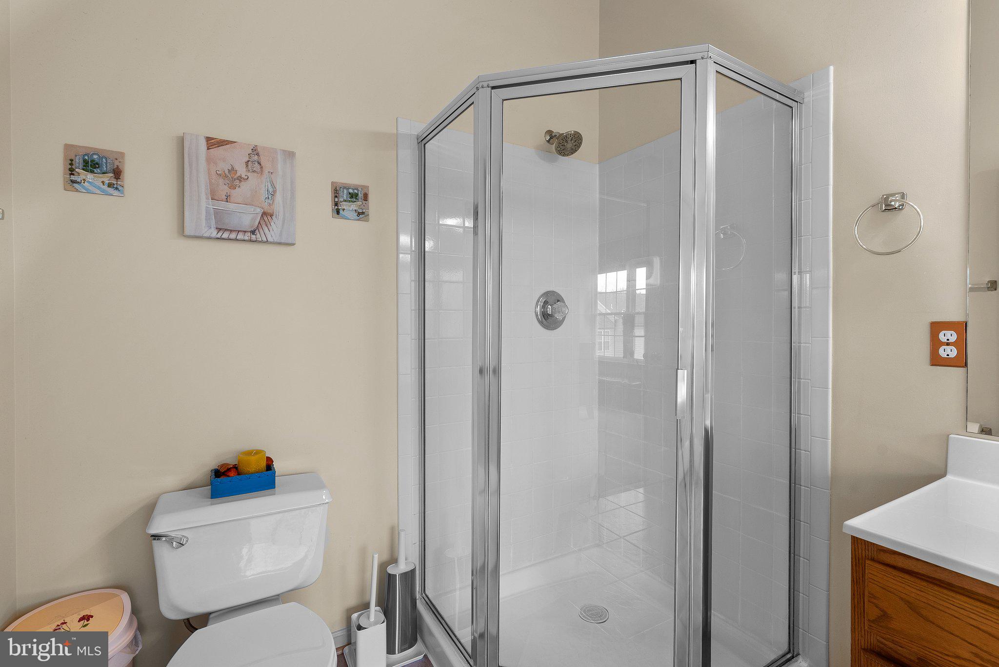 2406 Saint Albert Ter